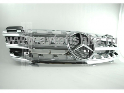 Mercedes ML W164 (05-08) решетка радиатора перфорированная полностью хромированная со звездой, дизайн ML 2009 года.